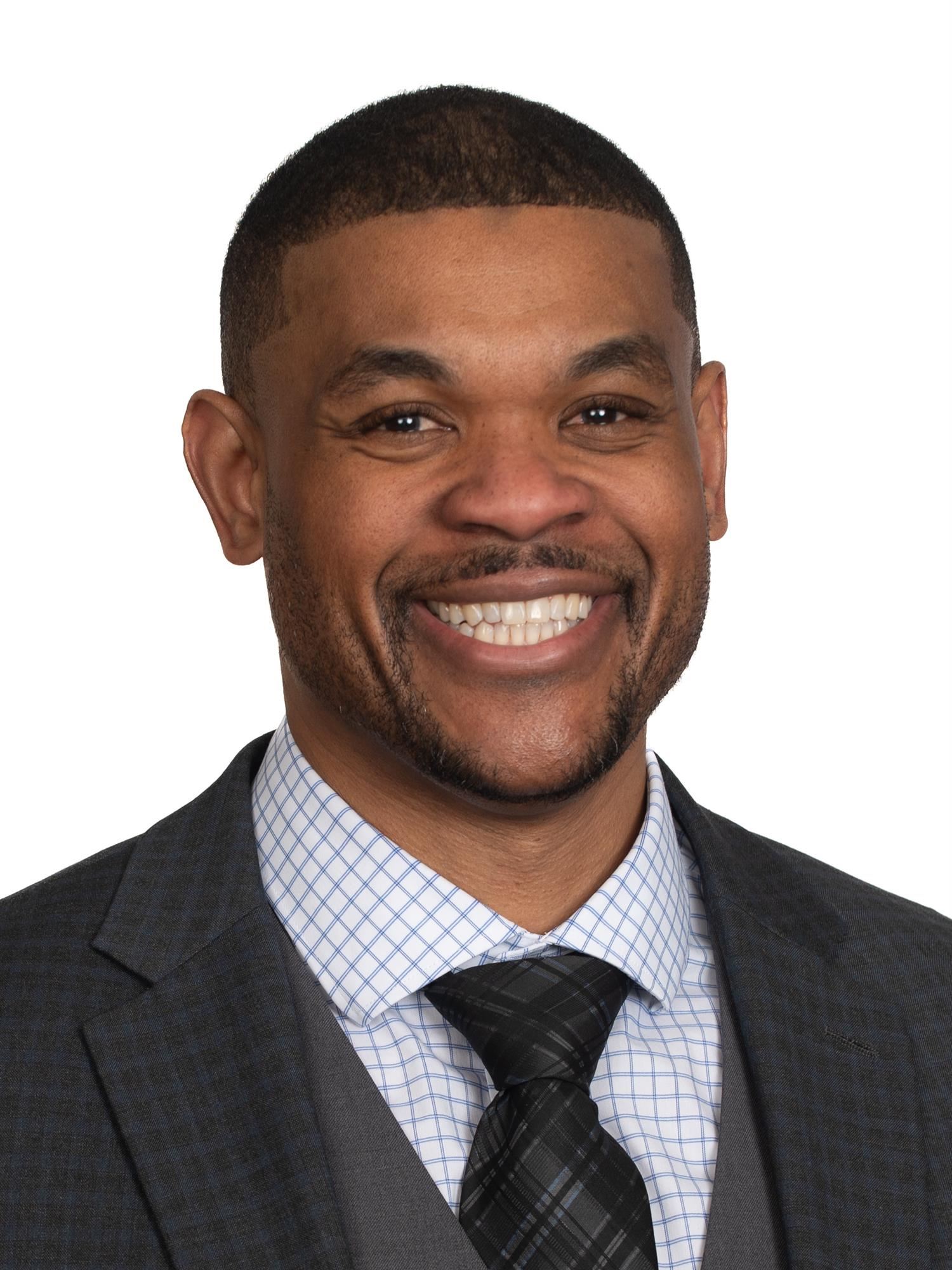 Garfield Adams