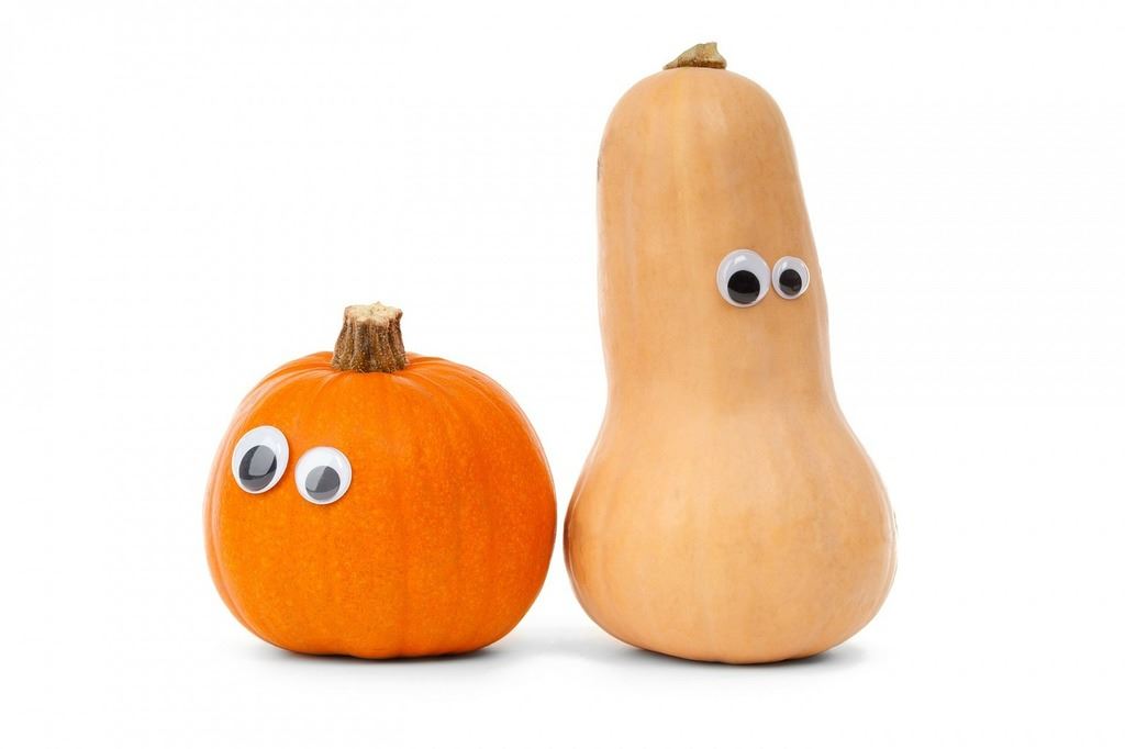  Two pumpkins with eyes