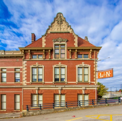  Sign up for a tour today!