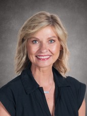Karyn Lee
